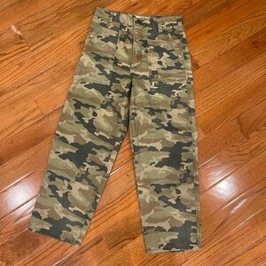 We the Free People Camo Wide Leg Women's Pants Size 28